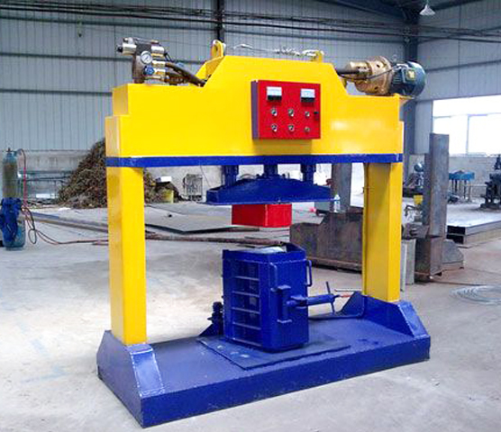 预制U型槽成型机