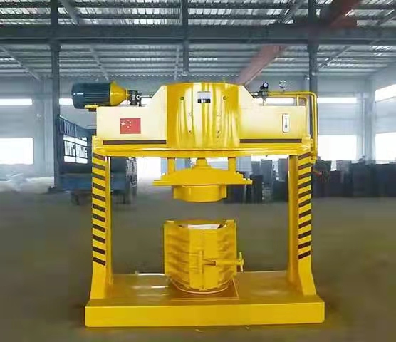 预制U型槽成型机