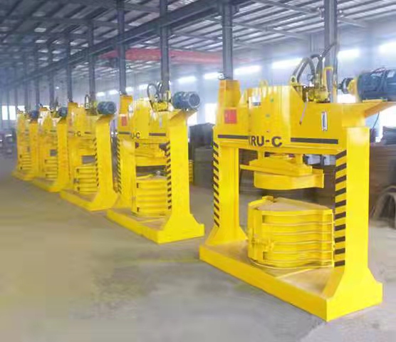 预制U型槽成型机