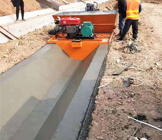 2018年8月江西省赣州市宁都县现浇施工现场